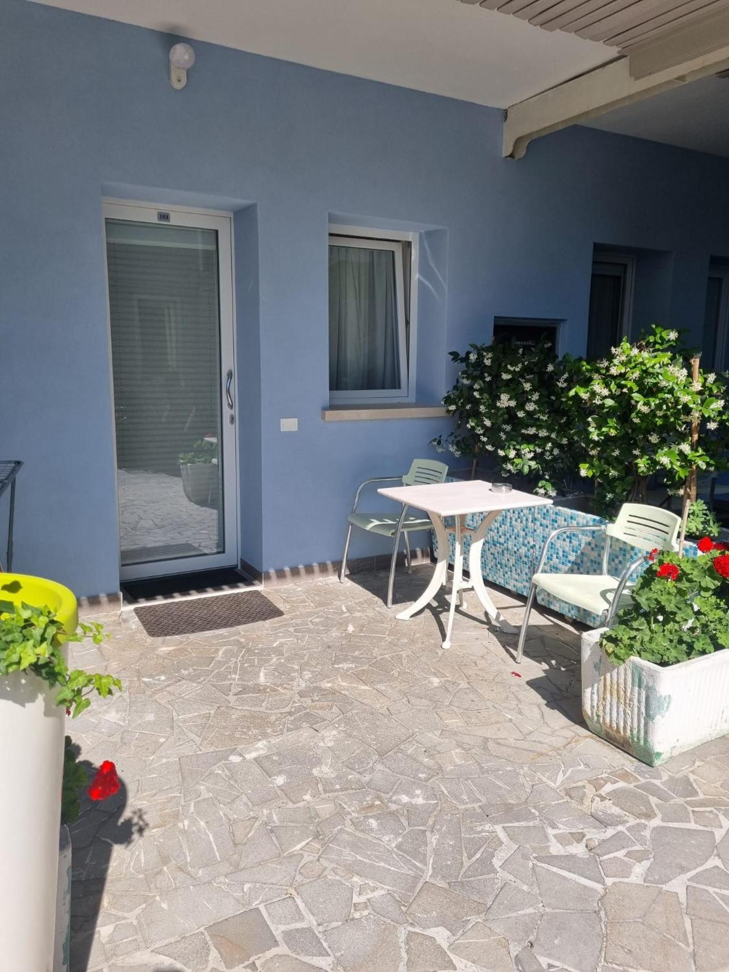Appart-Hotel Holiday Lignano Sabbiadoro Quarto foto